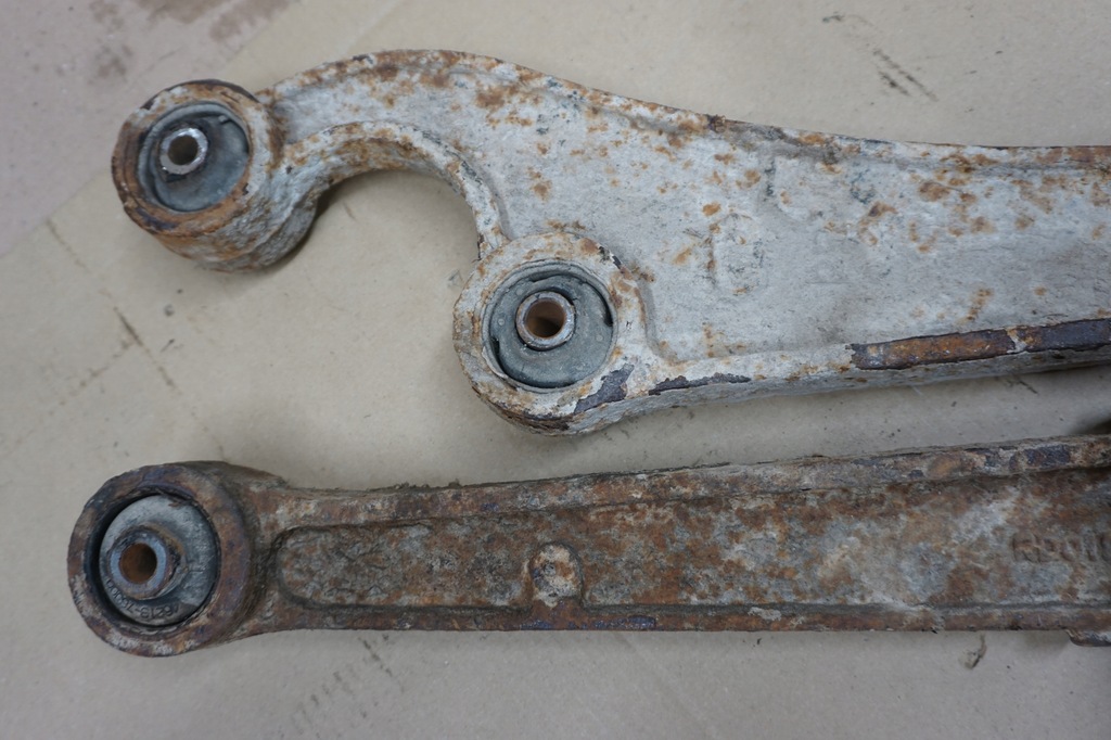 фото №7, Suzuki jimny важіль поздовжній задня задній 1,3 16v 01r