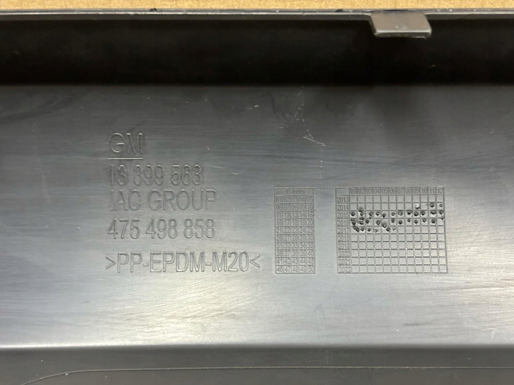 Накладка бампера спойлер задний  opel corsa e 13419847 13399563 Киев