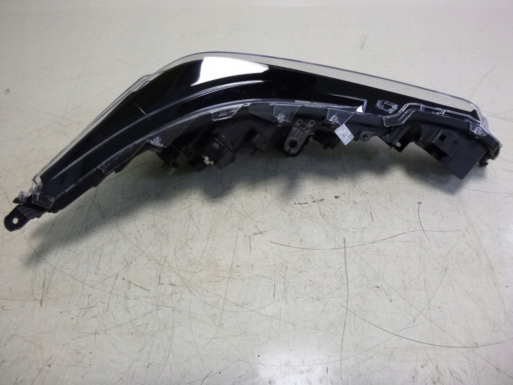 Toyota corolla xii e210 европа  2019- фары фары full led комплект разъёмы Недорого