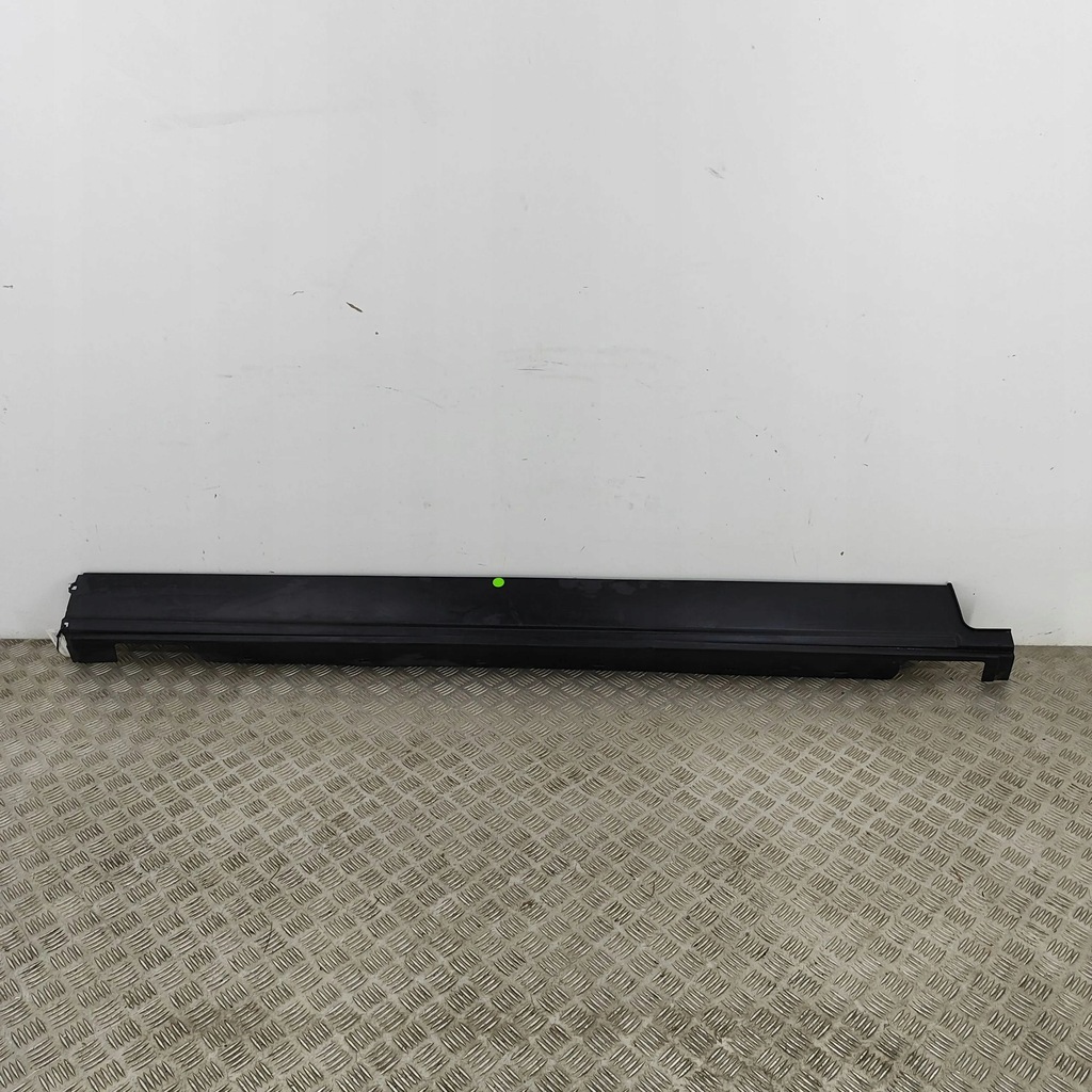 фото №1, Land rover range rover sport l494 2018 правая сторона порог