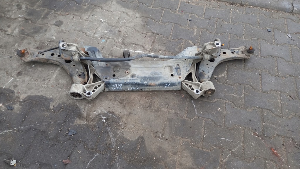 фото №1, Підрамник перед skoda fabia 02r