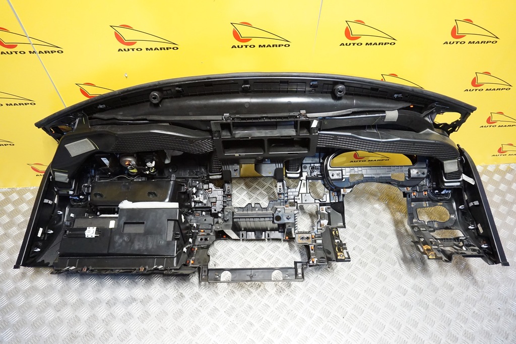 фото №12, Dodge ram 2500 laramie 2019 - приборная панель приборная приборная панель консоль воздуховод