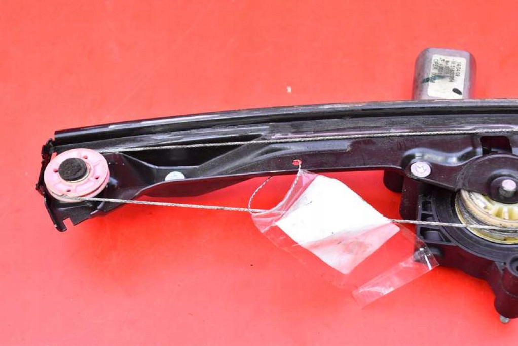 фото №9, Подъемник стекло левый перед eu 51830254 lancia delta 3 iii 08-14