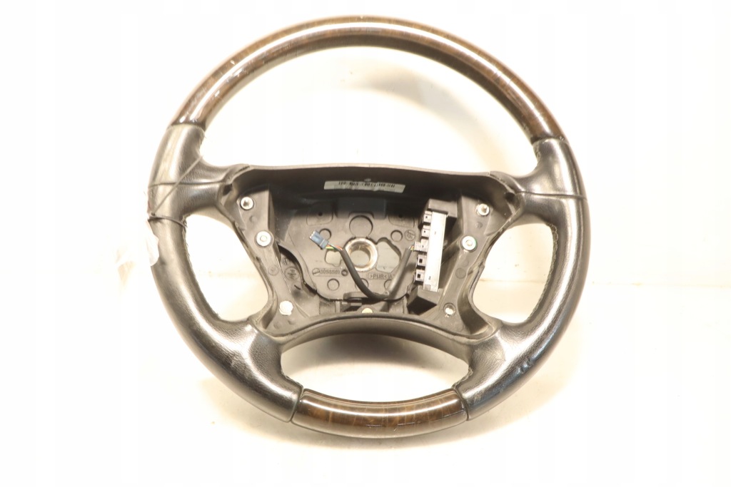 Воздуховод mercedes cls w219 Оригинал