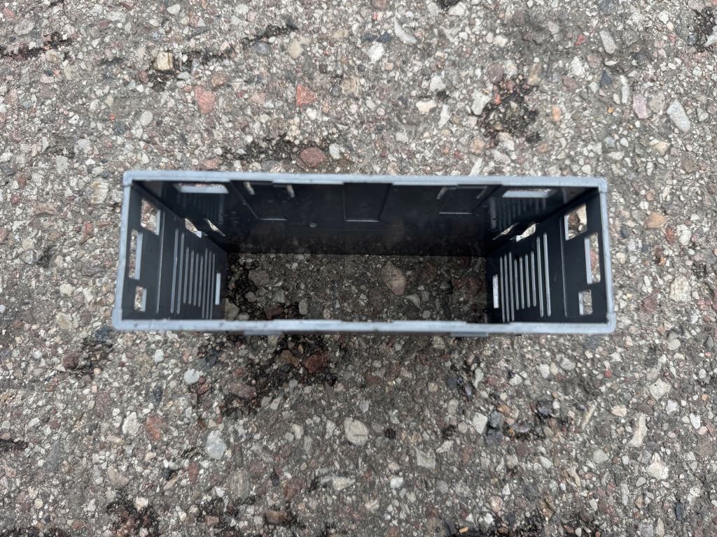 Купить Рамка карман рамка радио тахографа actros mp 2 mp 3 a9438400024