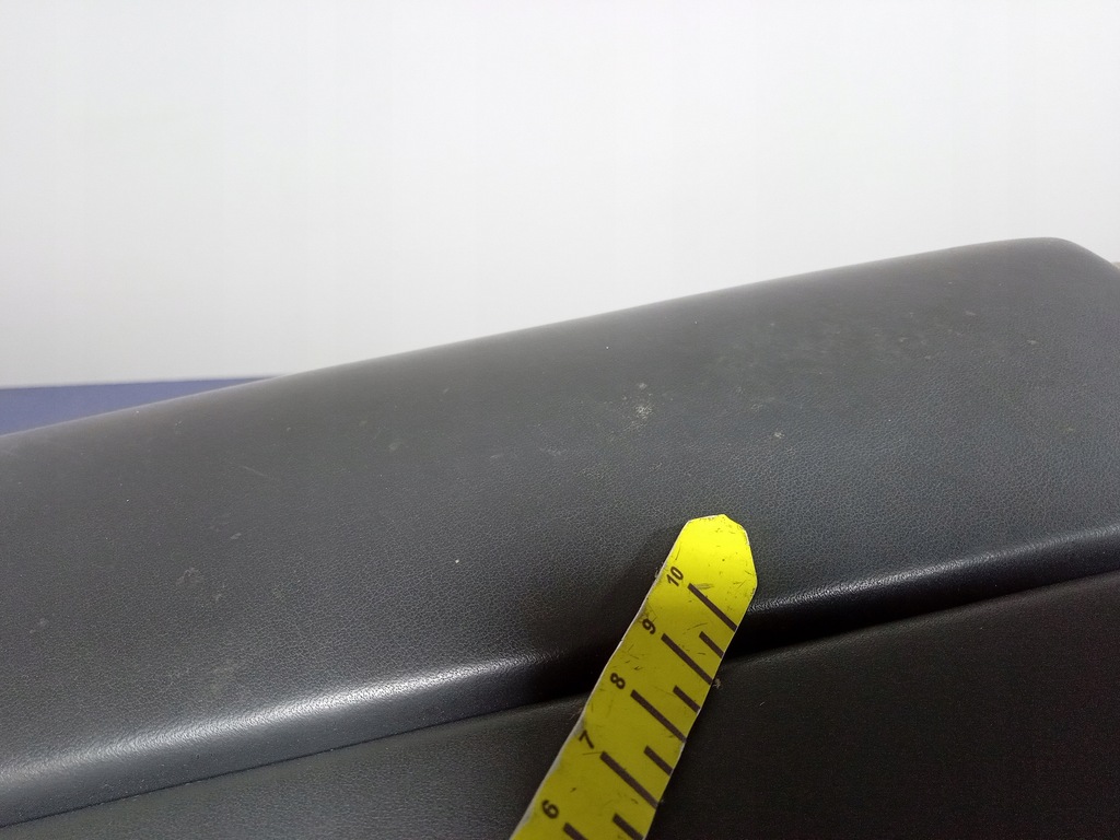 фото №13, Bmw ix i20 подлокотник туннель бардачок