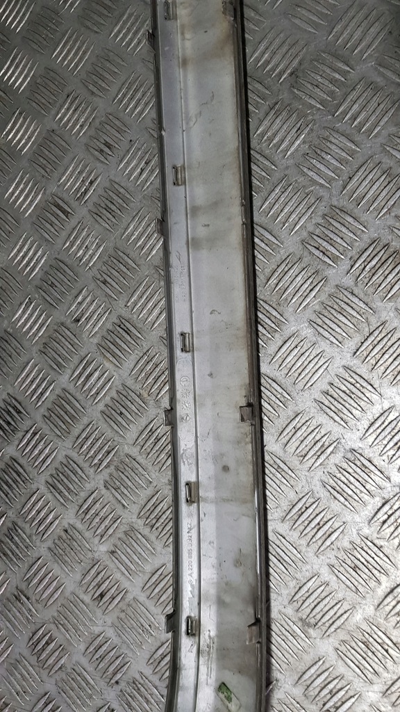 фото №12, Mercedes w220 молдинг бампера задня ліва права 744