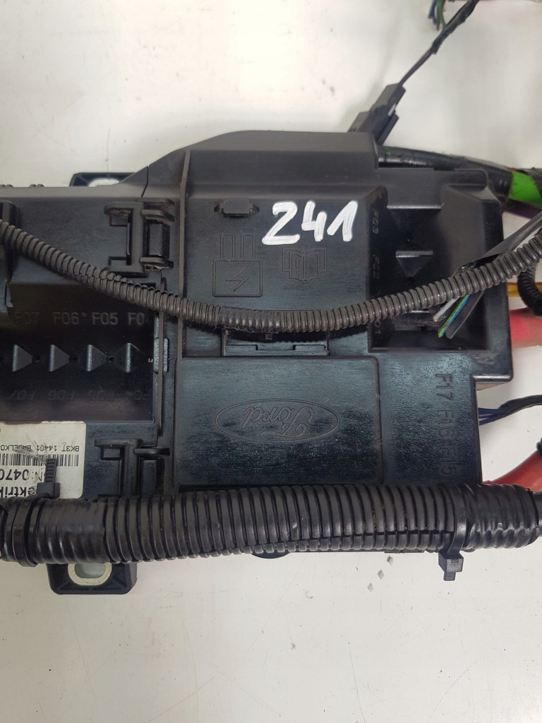 фото №8, Коробка предохранителей transit mk8 custom