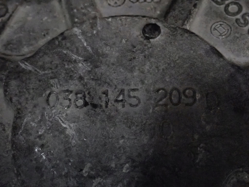 Купити Vw caddy iii 2k 04-10 2.0 d 70km вакуум насос 038145209d