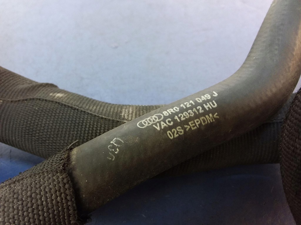 фото №4, Audi q5 8r патрубок шланг wody 4f0122293a