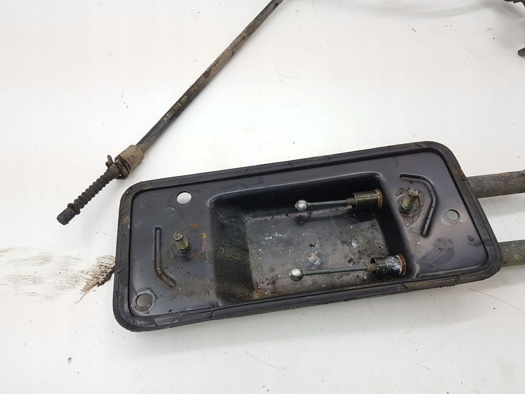 фото №9, Audi a6 s6 c5 4b 2001 тросы тормоза ручного / стояночного