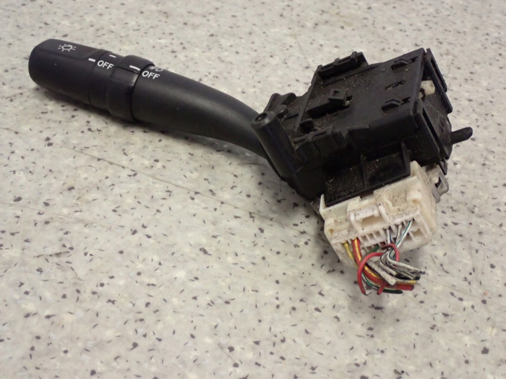 фото №6, Toyota avensis verso выключатель переключатель света