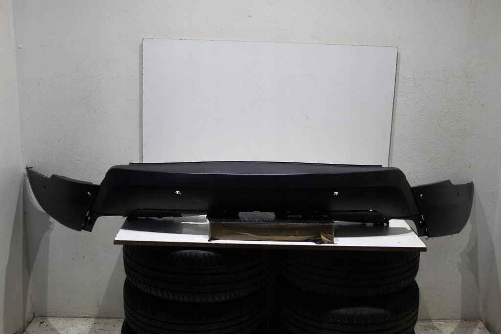 фото №1, Land rover discovery v sport бампер задня гарний