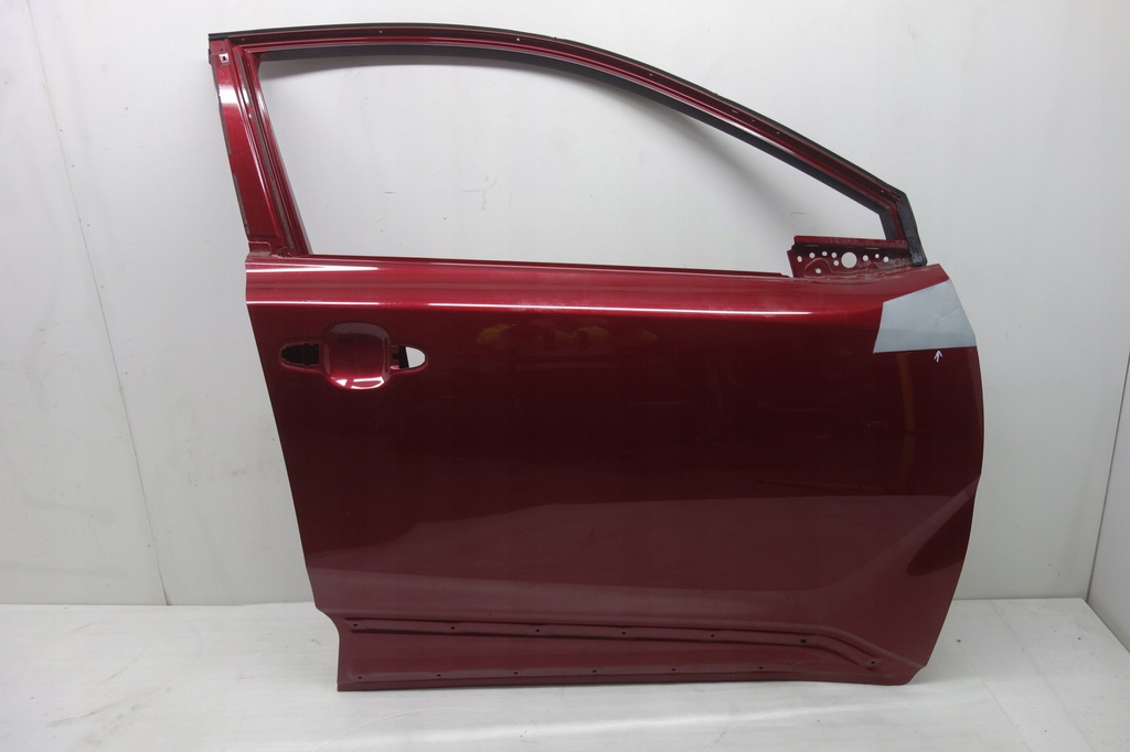 фото №1, Дверь перед правое toyota c-hr chr 16-