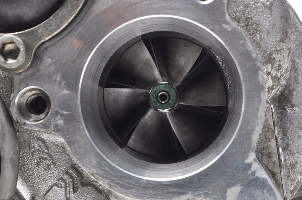 фото №15, Alfa romeo giulietta 4c 1.75 tbi 241km турбина турбонагнетатель 55268334