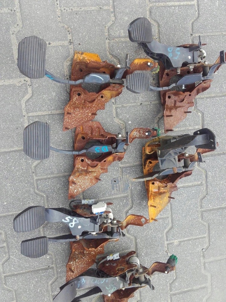 фото №1, Citroen ds5 педаль тормоза автоматическая коробка передач