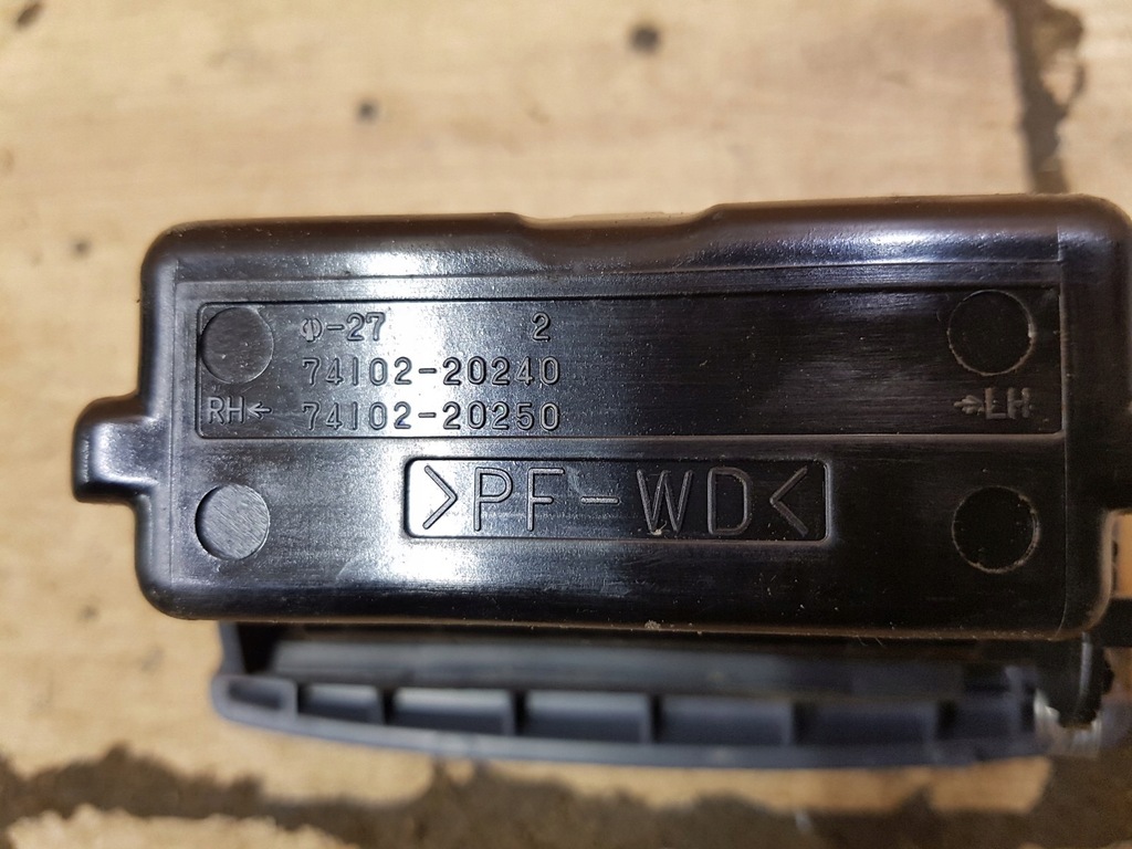 фото №3, Попільничка toyota rav4 i