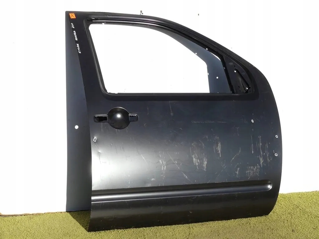 фото №1, Двері перед праве navara d40 pathfinder r51 06-14