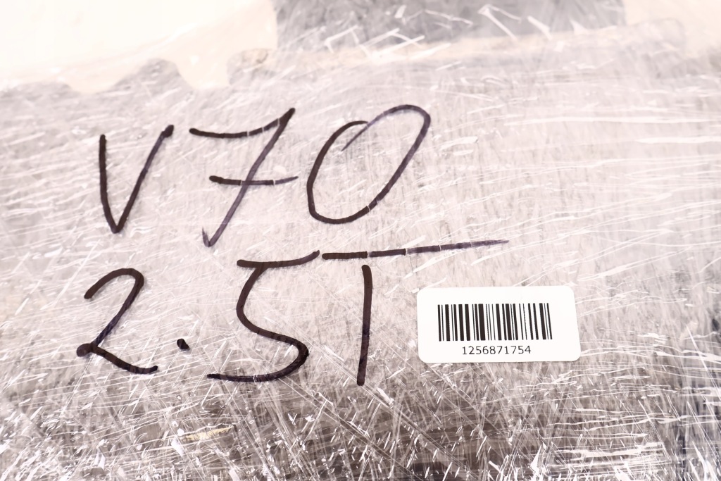 Volvo v70 2.5t поддон масляная радиатор масла b5254t2 Цена