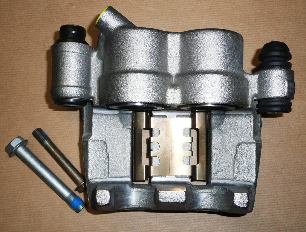 фото №2, Суппорт тормоза renault master ii левый 7701208012