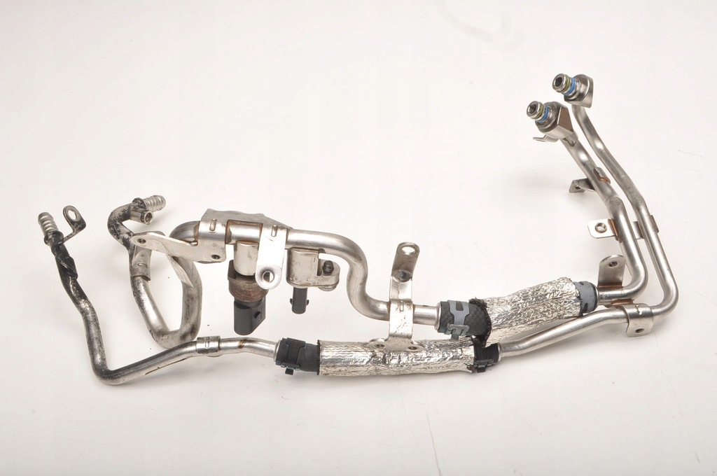 фото №10, Bentley bentayga audi q7 sq7 a8 4.0 шланг топлива 057130300ce 057130299af