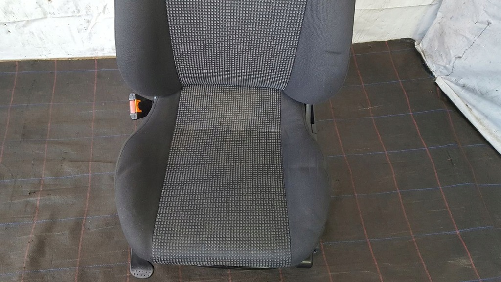 фото №9, Сиденье сиденья комплект opel meriva a