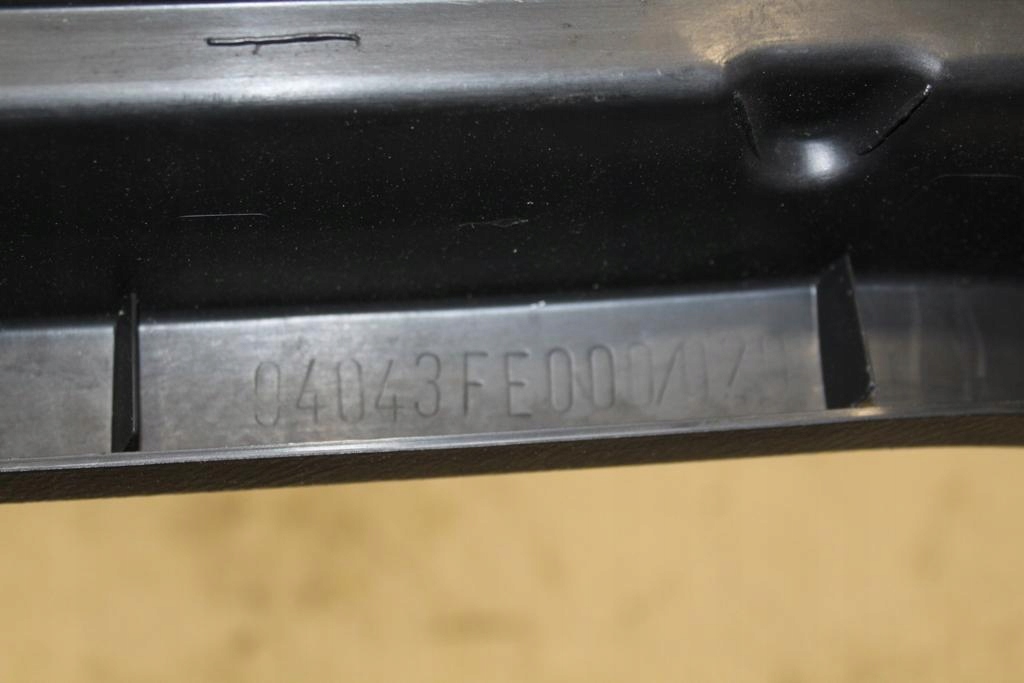 фото №8, Пластиковый порог задняя задний правый subaru impreza ii gd wrx 2003r sedan