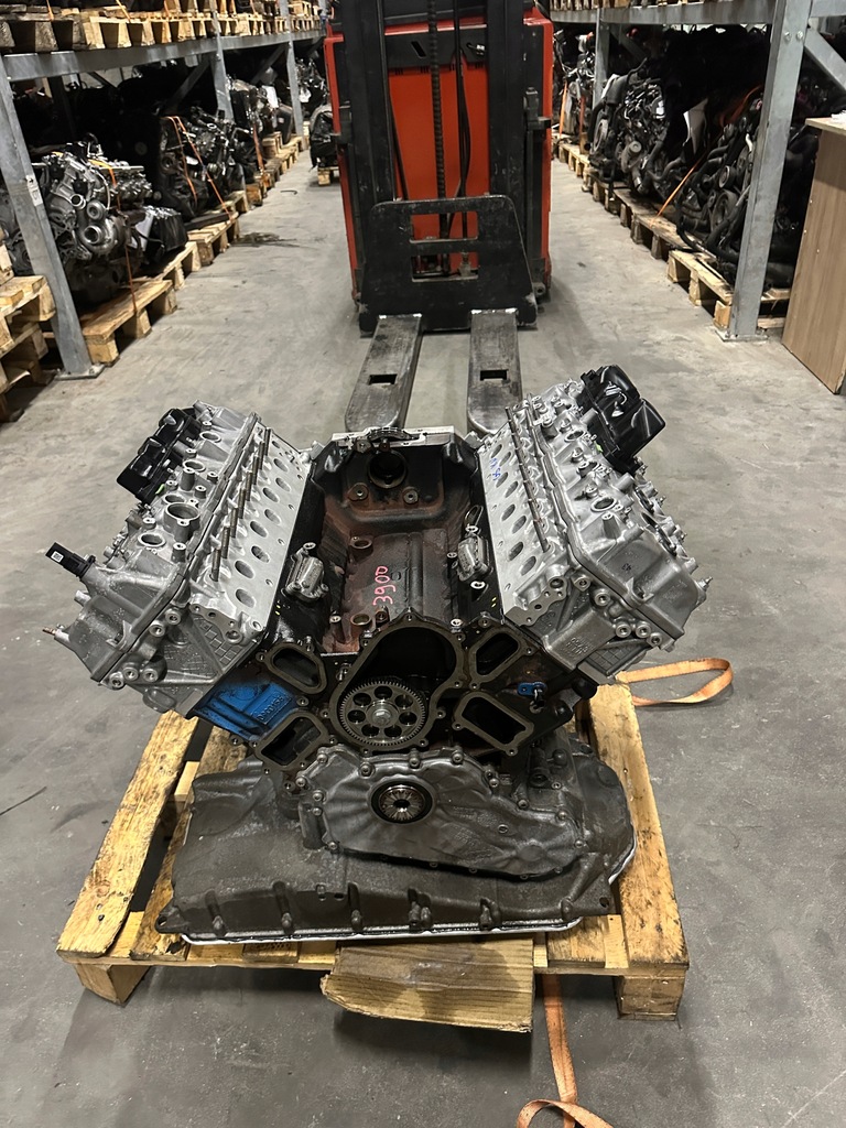 фото №1, Двигатель bez оборудование bentley bentayga 4.0 d cza