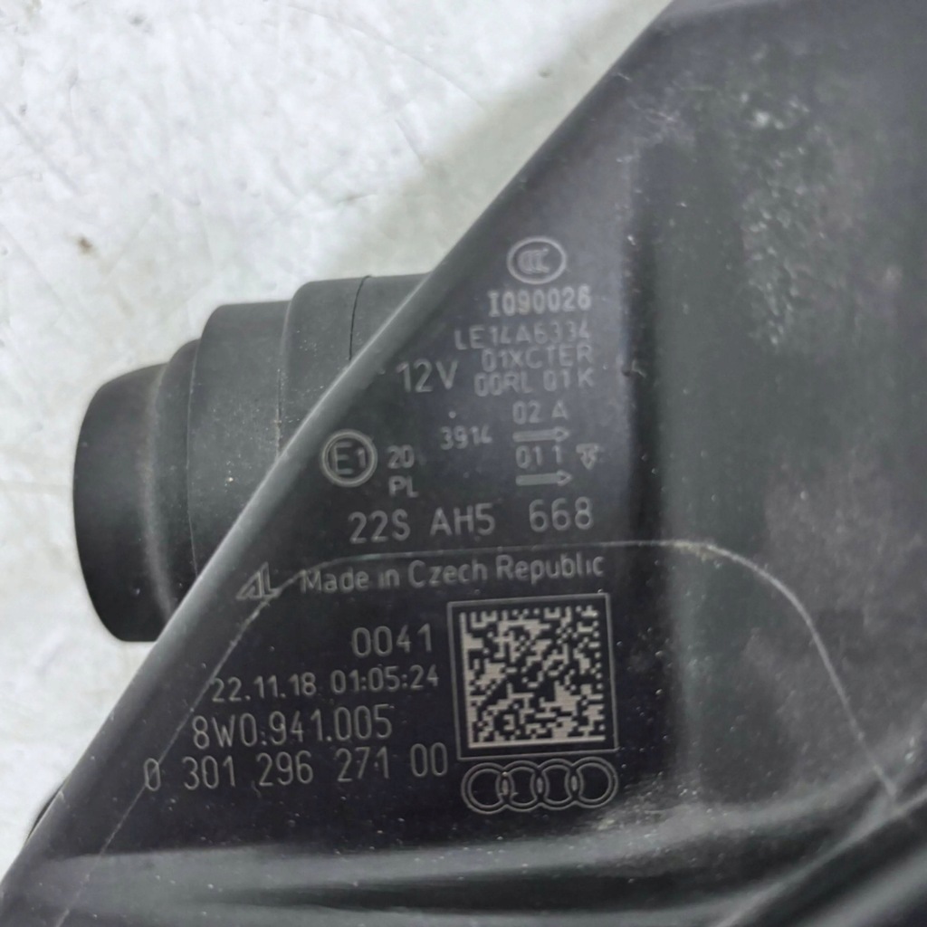 фото №9, Audi a4 b9 лампа ліва перед bi ксенон led 8w0941005