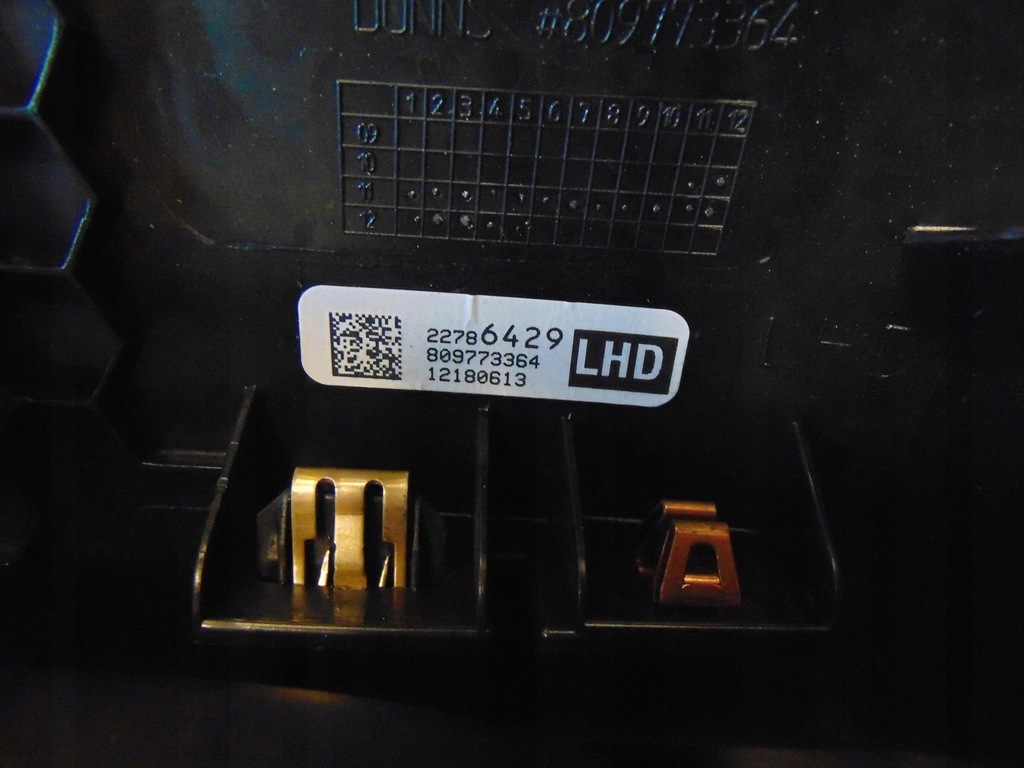 фото №9, Корпус рамка спидометра opel ampera 2011- 22786429