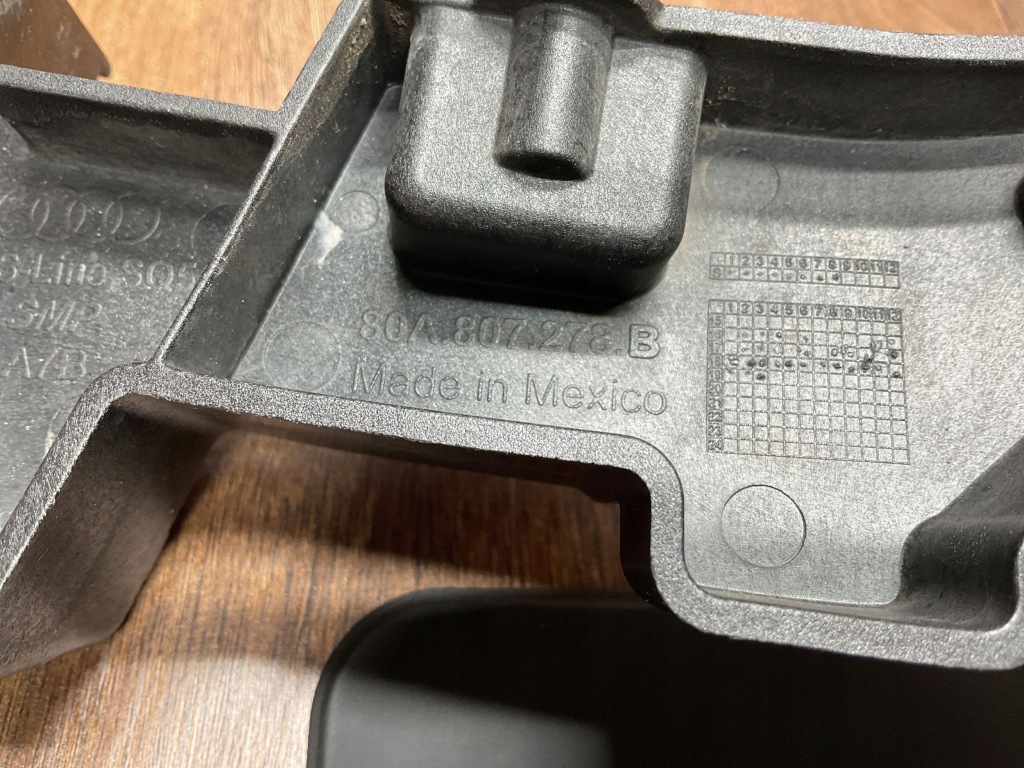 фото №6, Напрямна бампера правий перед audi q5 80a807278b