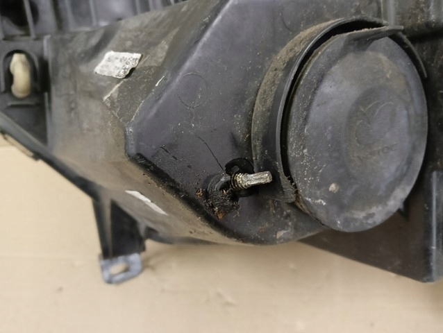 фото №4, Лампа правая правый фара renault master iv 4 led 19-