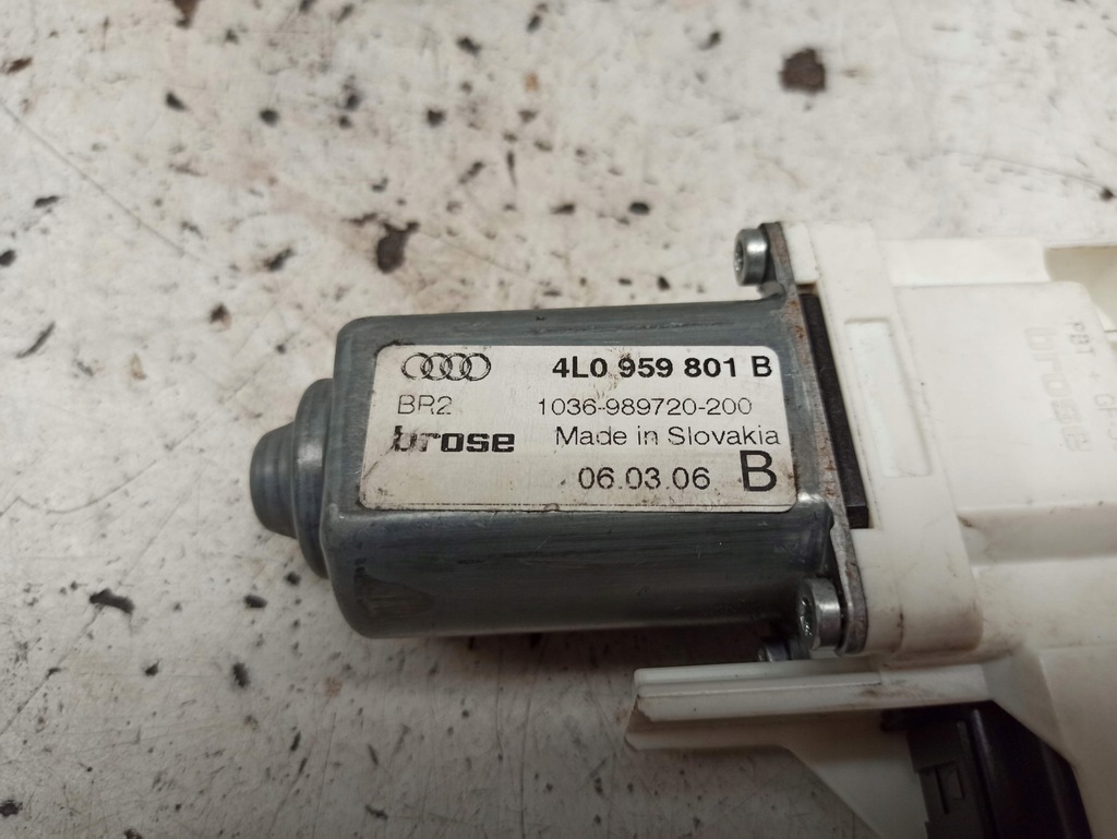 фото №7, Audi q7 4l моторчик скло лівий перед 4l0959801b