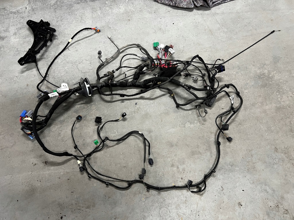 фото №1, Електропроводка джгут панелі консолі салону renault megane iv