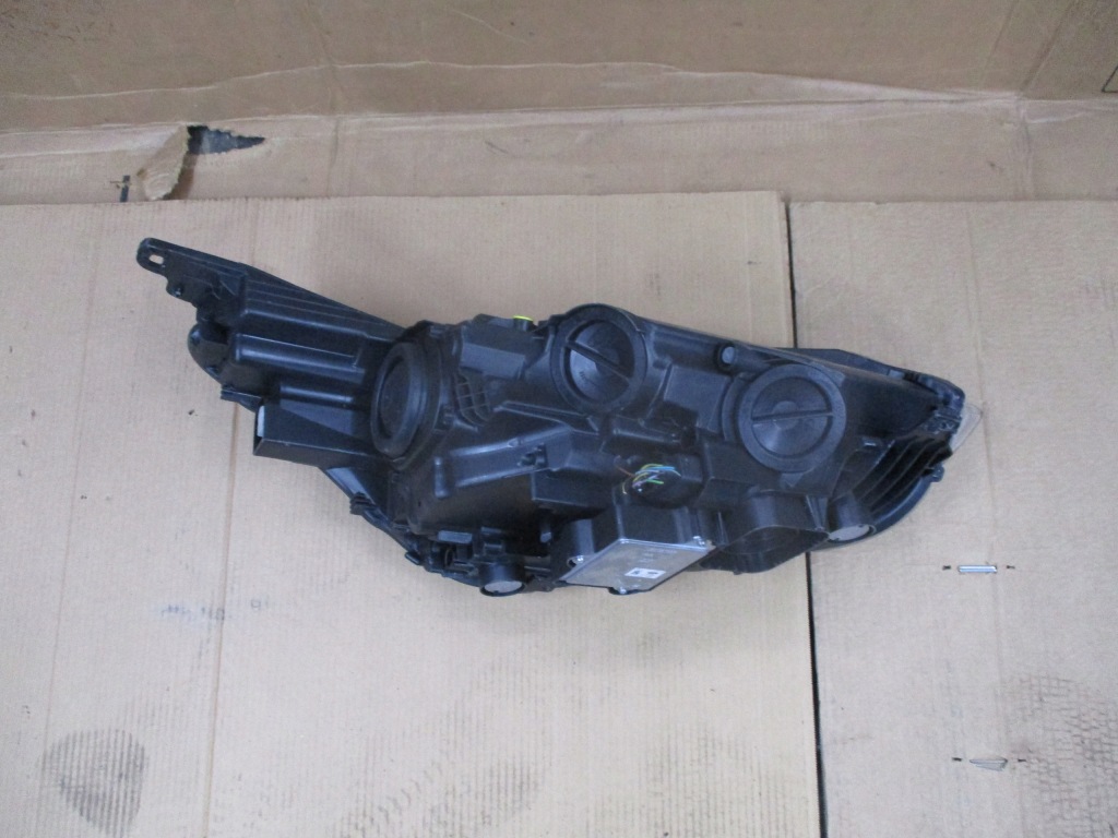 Фара левый singature ford c-max mk2 2015-2019 Цена