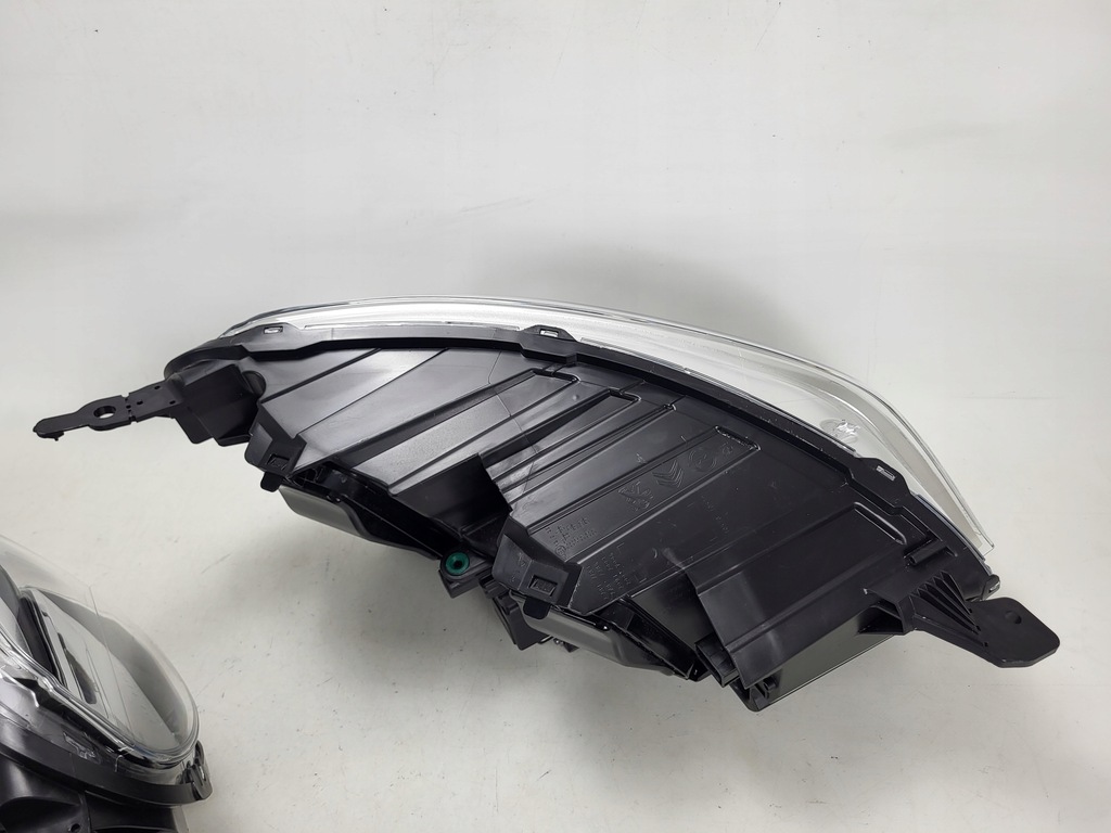 фото №9, Peugeot expert iii 3 traveller лампы ксенон перед передние комплект