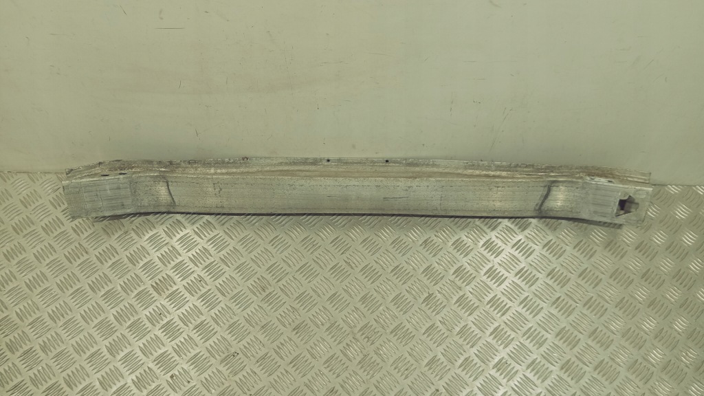 Балка бампера перед audi q5 8r porsche macan 95b 08-16 8r0807113b оригинал Оригинал