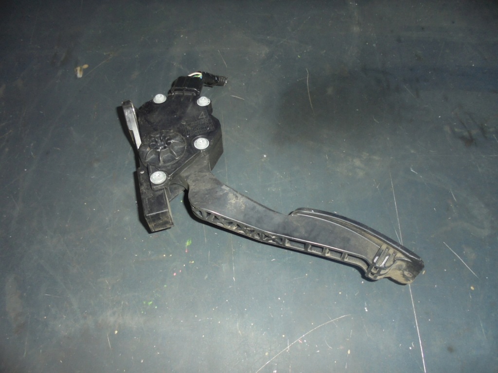 фото №1, Педаль газа потенциометр subaru impreza gh 2.0d 08r
