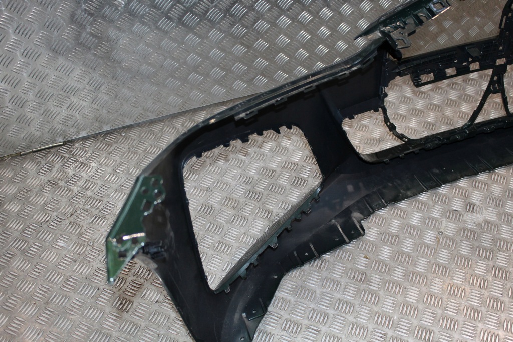 Bmw g26 mp бампер накладка перед mpakiet разные Цена