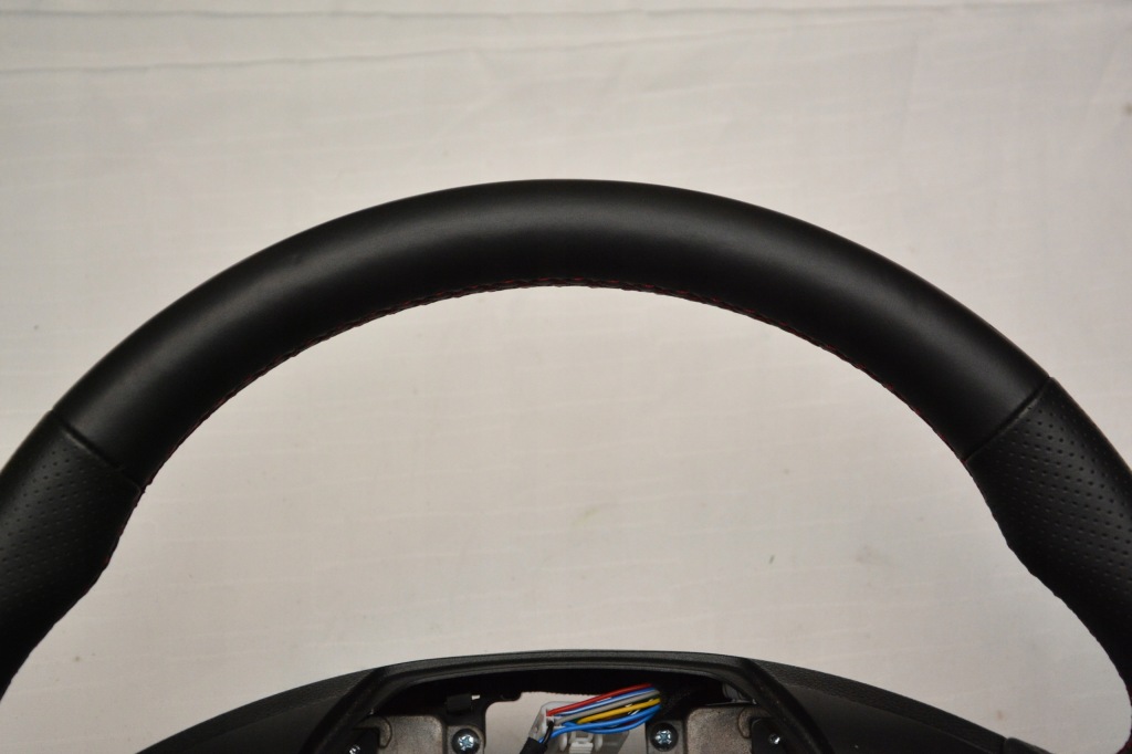 фото №5, Hyundai kona воздуховод кожа czerwona nić