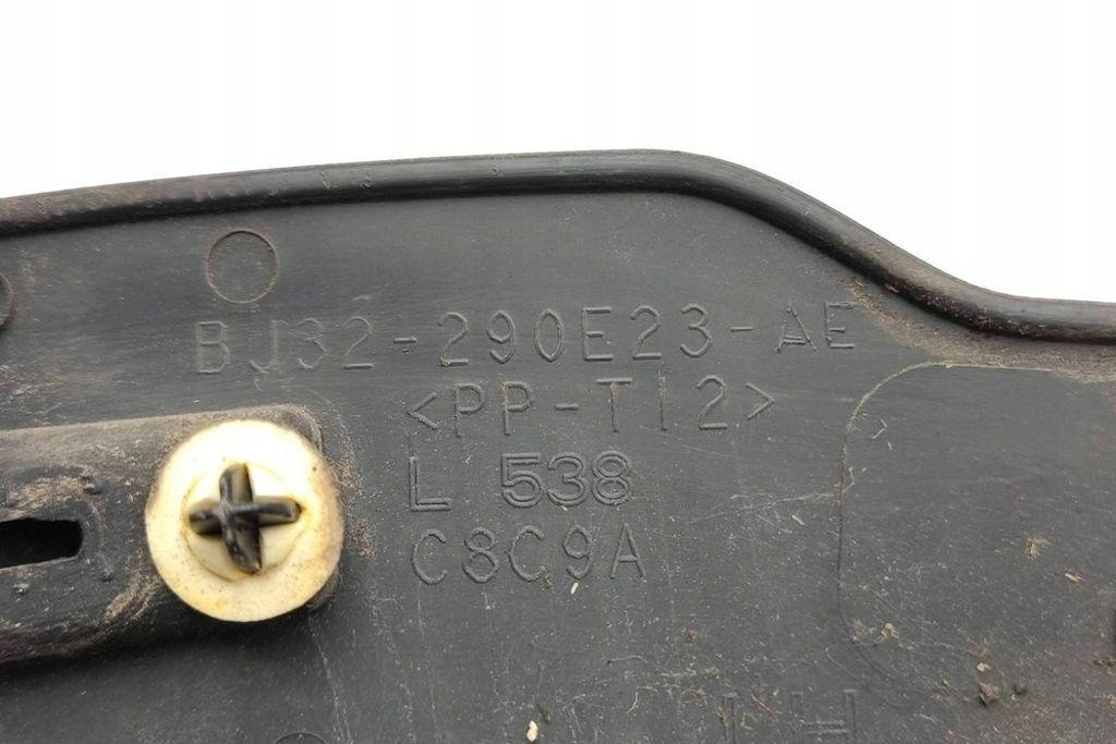 фото №7, Накладка заднего крыла land rover range rover evoque l538 bj32290e23ae