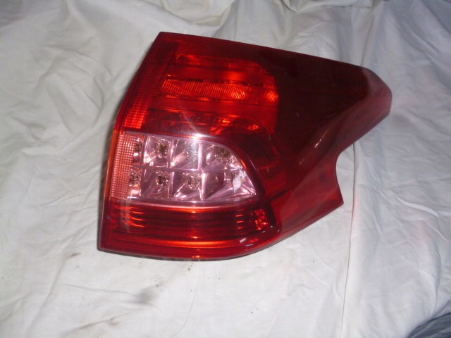 Купить Фара задний  левая citroen c5 x7 универсал led vp8x8x13405ax