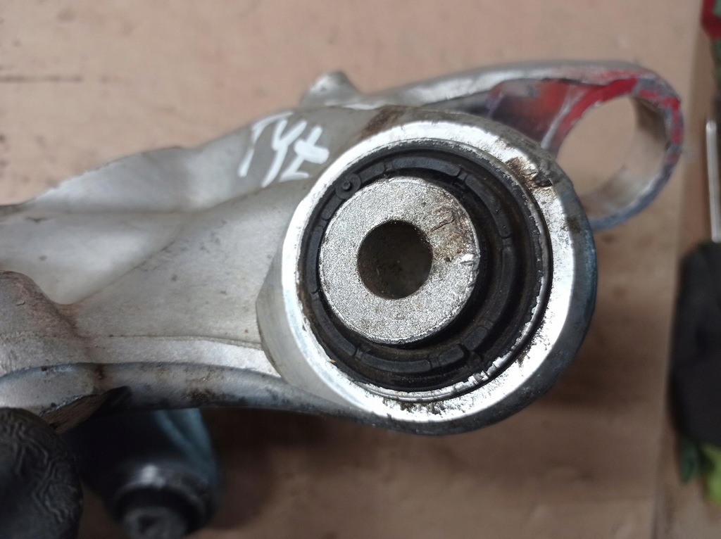 фото №6, Поворотный кулак задняя mercedes w223 s-klasa оригинал