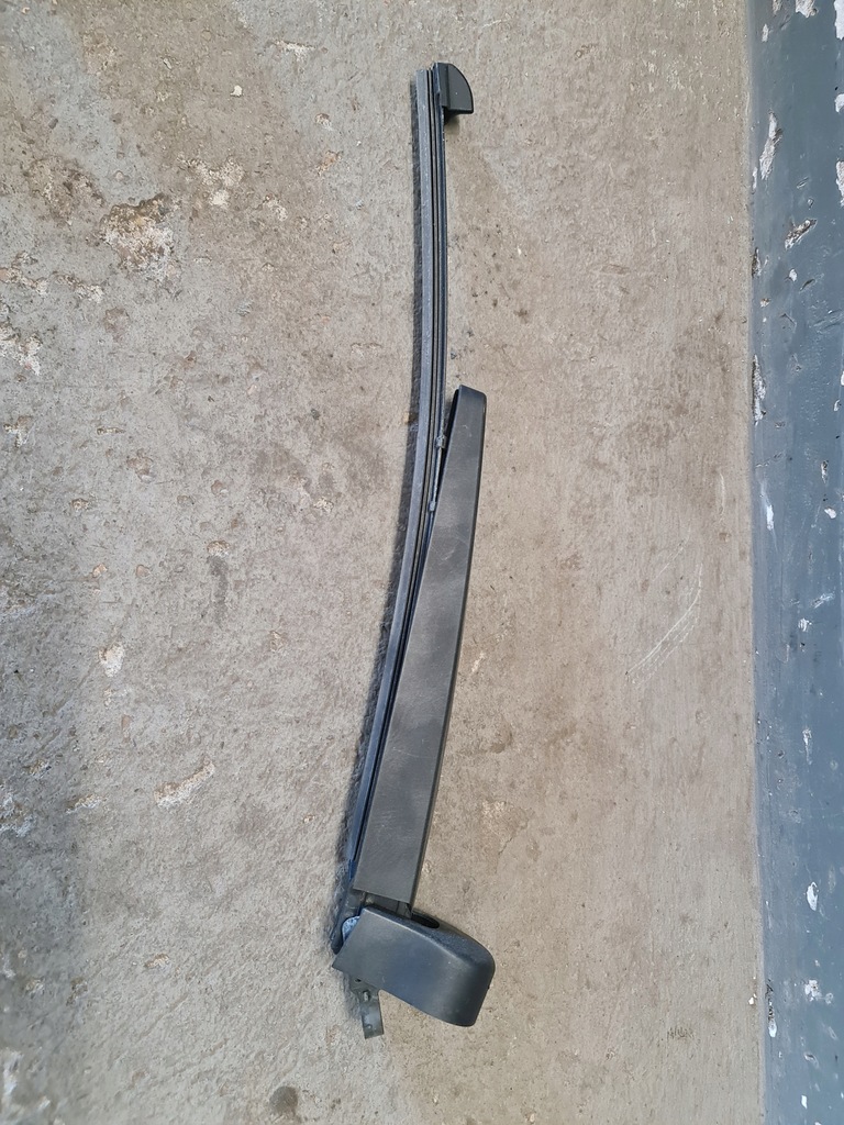 фото №1, Рычаг дворники задняя bmw 3 e91 7118206