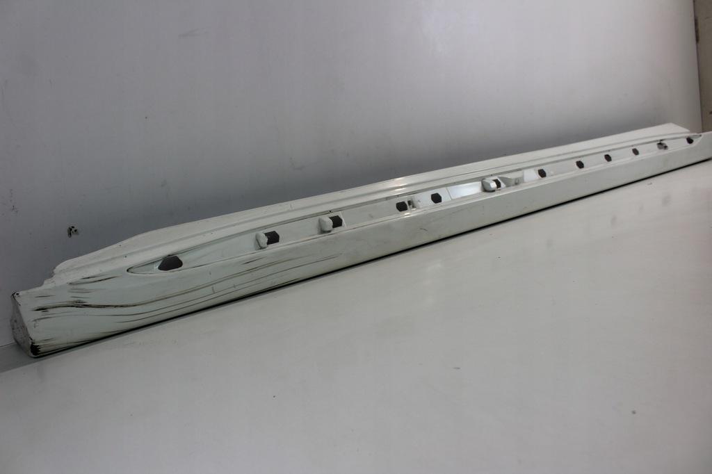 фото №1, Молдинг порог правая mitsubishi outlander 3 lift