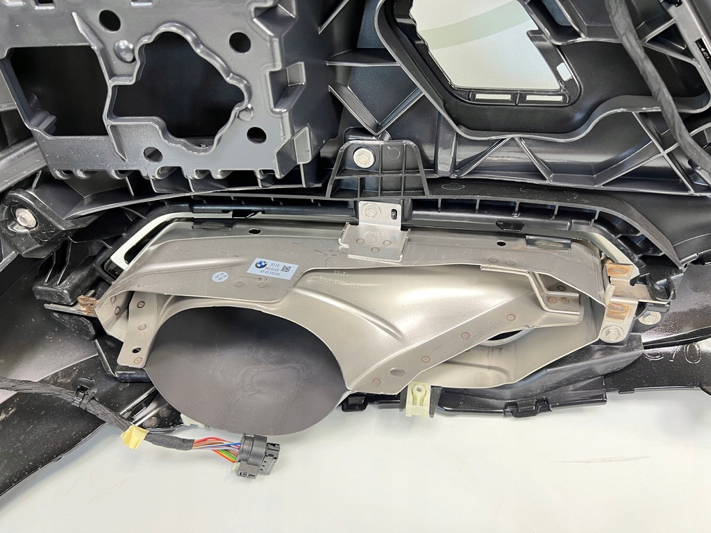 фото №16, Бампер задний bmw g70 m-pakiet usa 6x pdc dravit grey c36