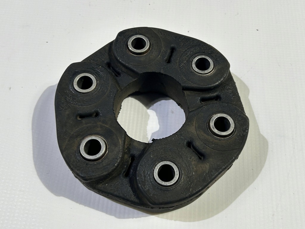 Соединитель шрус  резиновый элемент гаситель вала приводного chevrolet camaro ss 6.2 2009- в Украине