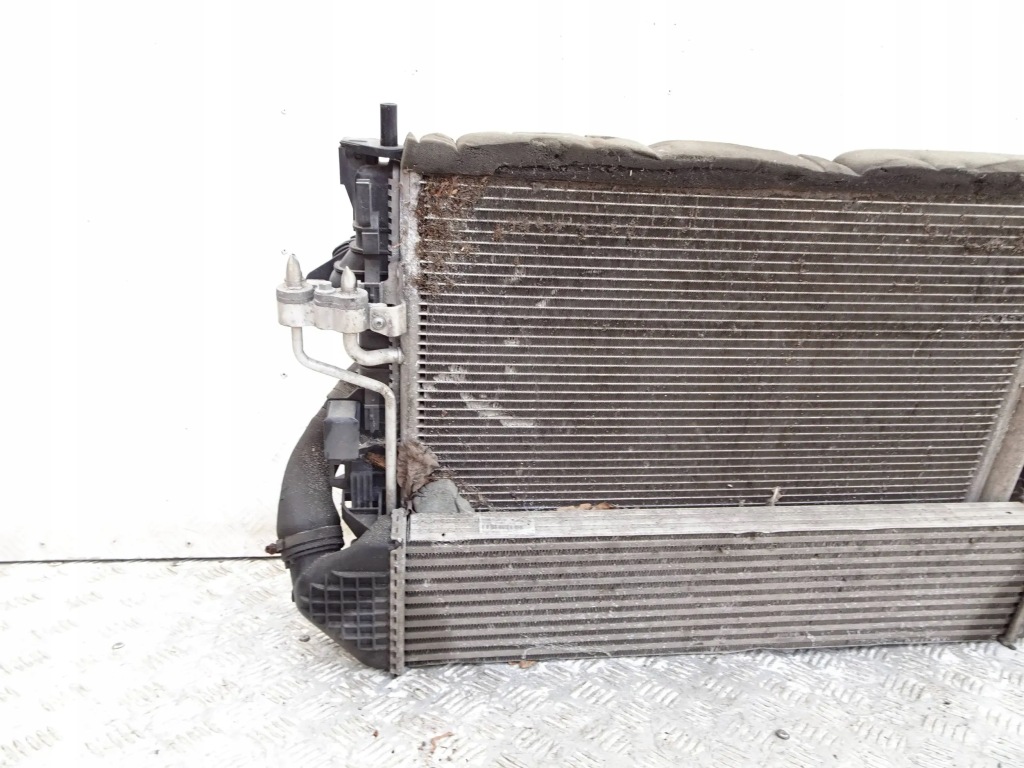 Радіатор води + вентилятор ford focus mk3 2.0 tdci Зі Шроту