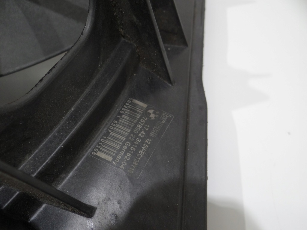 Вентилятор радіатора bmw x3 e83 lci n47d20a 6946638 17245684 Зі Шроту