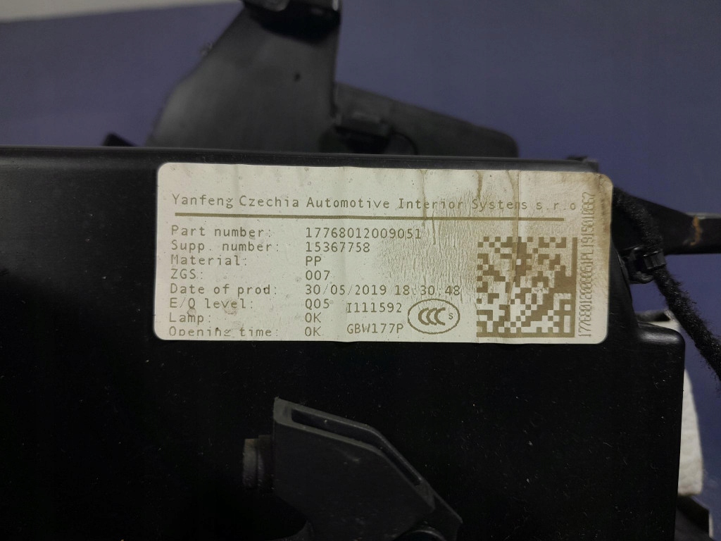 Mercedes a klasa w177 бардачок пасажира європа 1776801200 Ціна